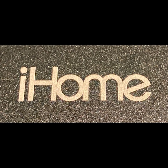 iHome Powerbank/Portable Charger 10000 mAh IH-PP1006 - Picture 8 of 8